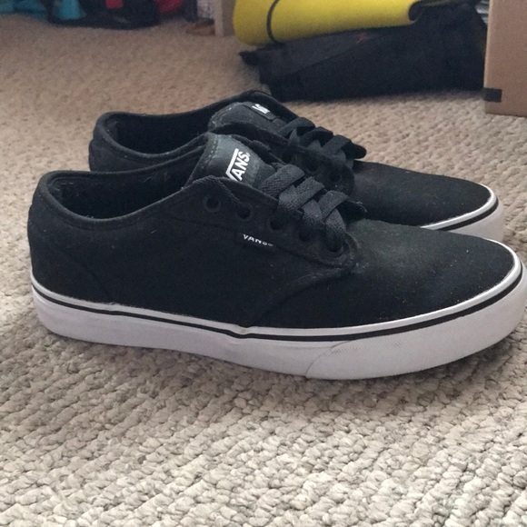 Black vans - Picture 1 of 4